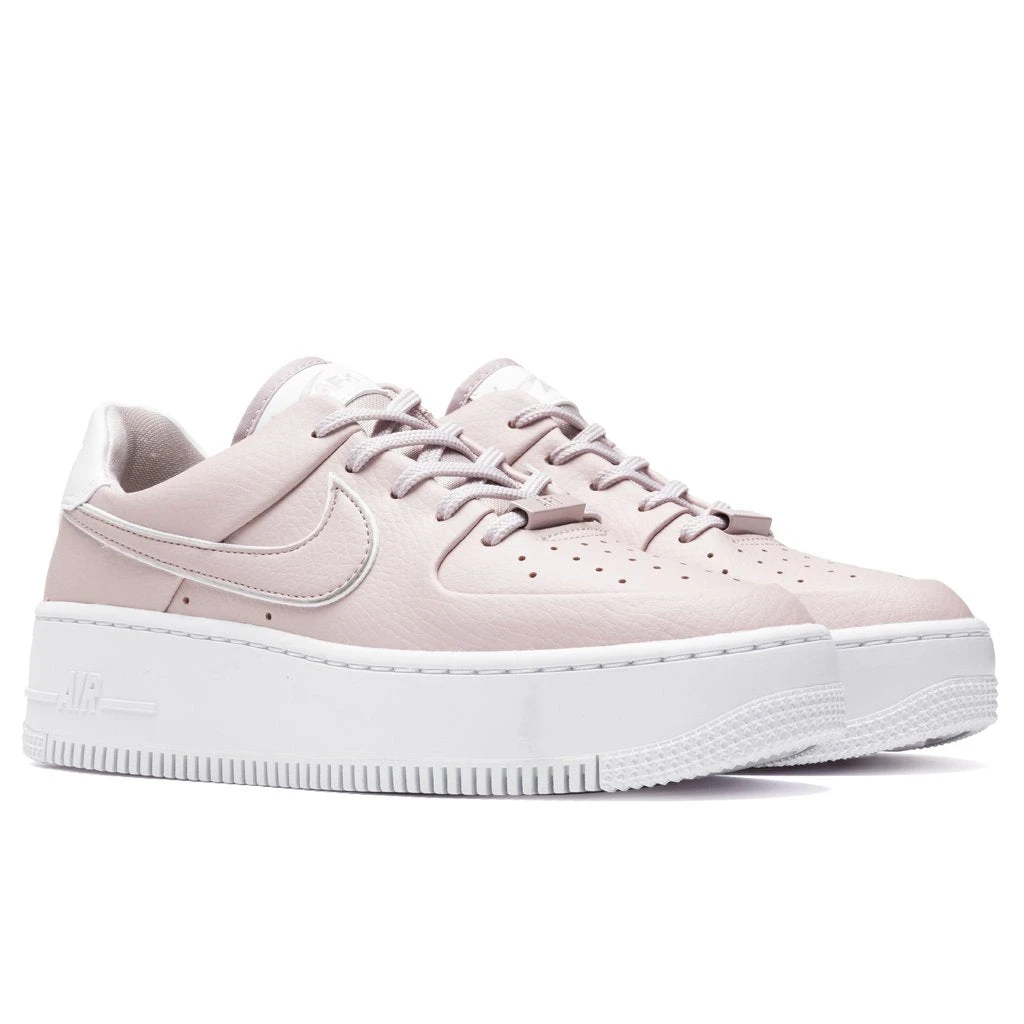 Nike Women's Air Force 1 Sage Low - Platinum Violet/White 4 Nike Women's Air Force 1 Sage Low - Platinum Violet/White - Image 2